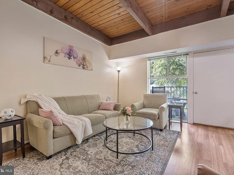 4907 Americana Dr #4907H-202 — Photo 4