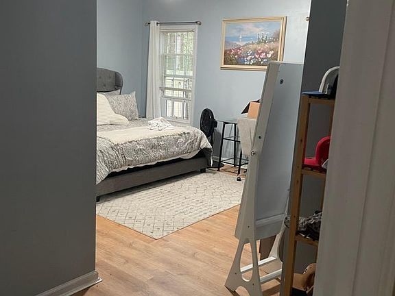 master bedroom 1st floor