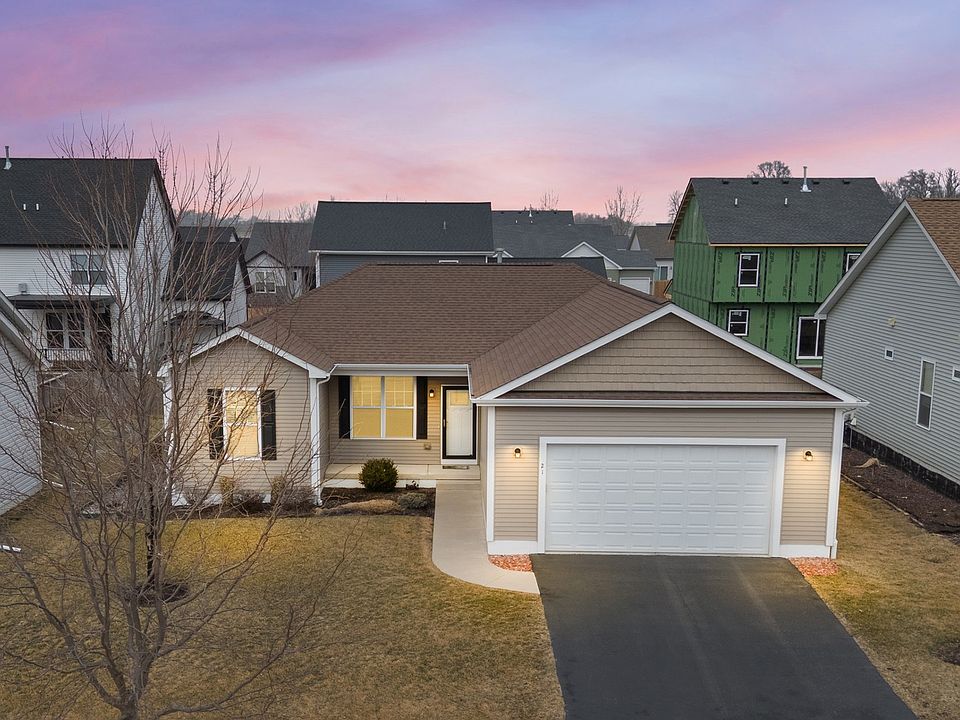 1st image of 21 W Winterberry Ave
