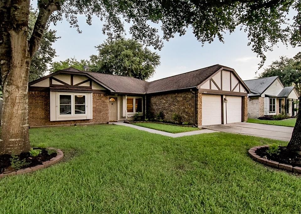 1st image of 2807 Sugar Wood Dr
