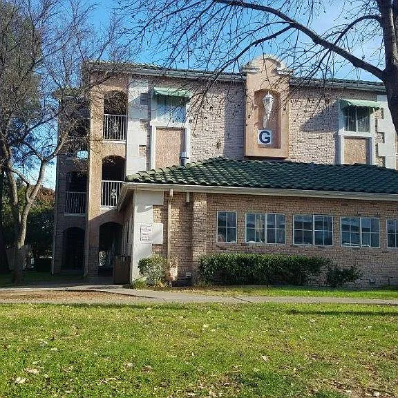 10222 N Walton Walker Blvd #A1016 — Photo 8