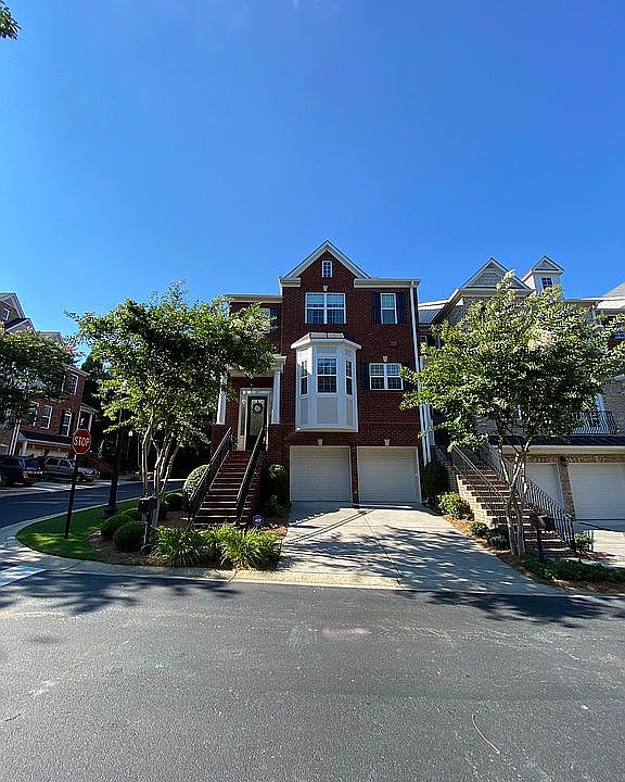 2nd image of 3121 Woodwalk Trce Unit 10