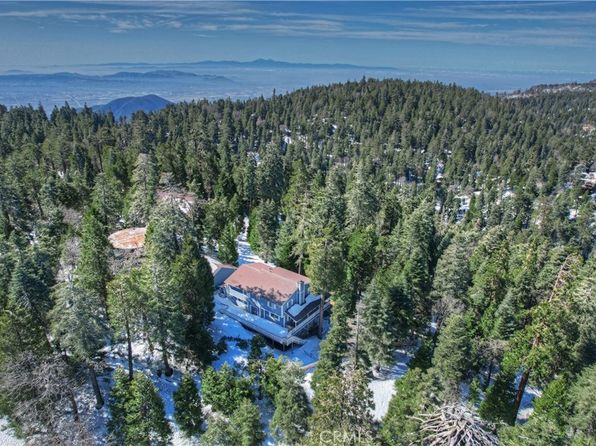 706 Ivy Lane, Lake Arrowhead, CA 92352