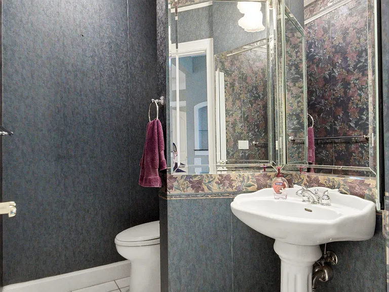 2029 Mount Pleasant Rd — Photo 22