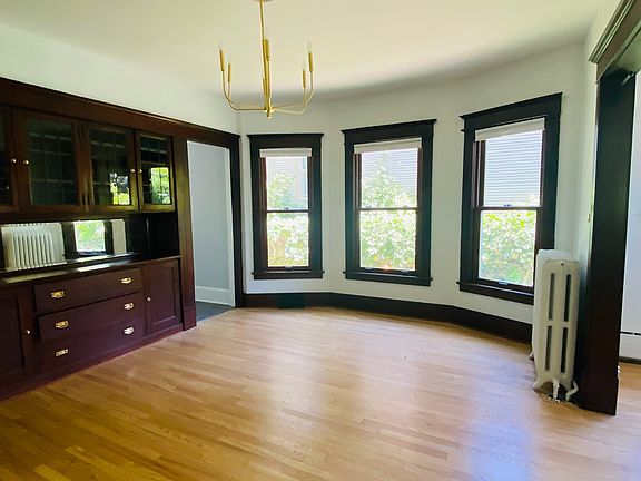 3rd image of 2191 Carter Ave #1
