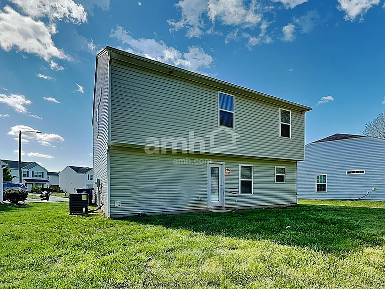3022 Bushfield Dr — Photo 20