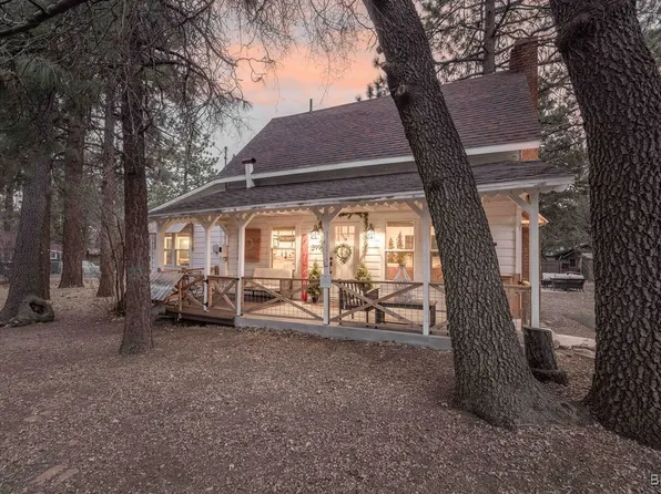399 Holmes Ln, Sugarloaf, CA 92386