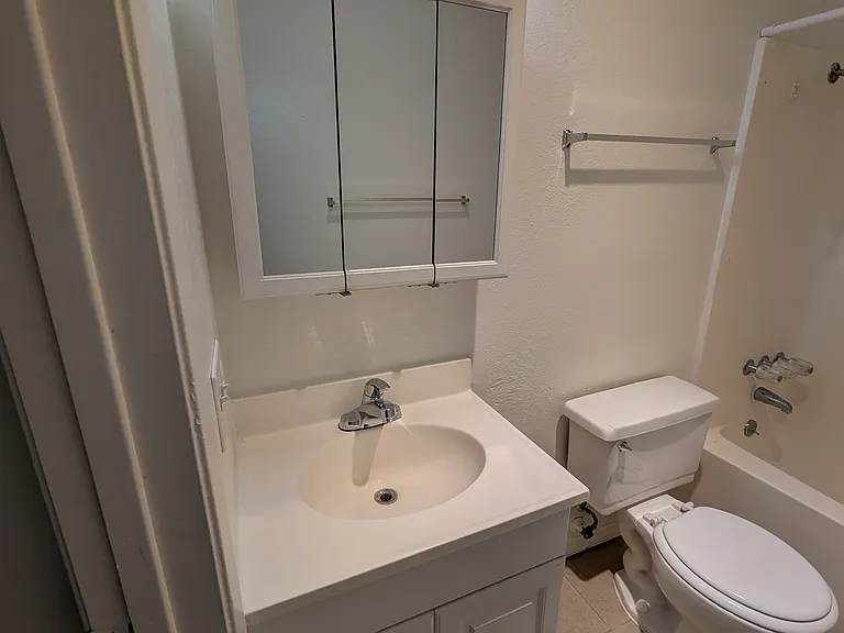 1054 S Magnolia Ave #8 — Photo 19