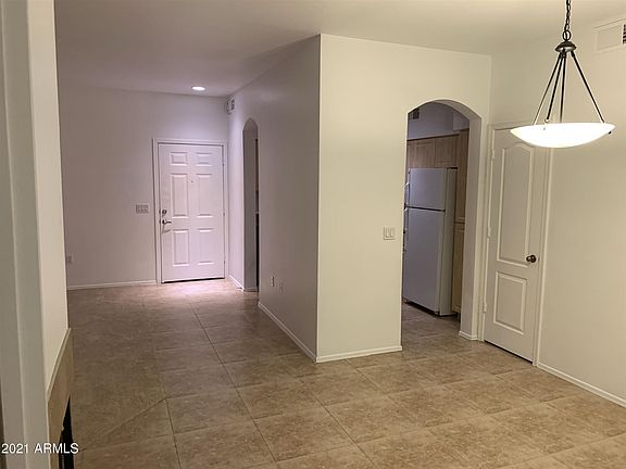 5th image of 1411 E Orangewood Ave Unit 103