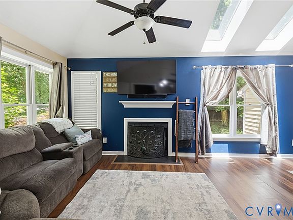 4th image of 5613 Woods Walk Rd