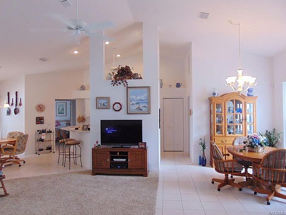 3rd image of 8000 N Duval Dr
