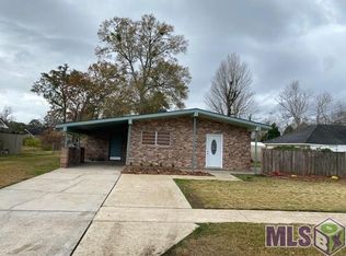 10244 Oliphant Rd, Baton Rouge, LA 70809