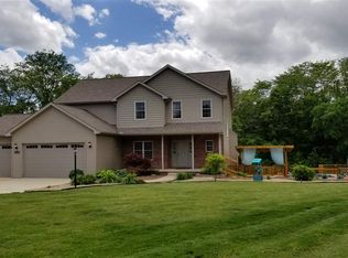501 Lakemper Dr, Metamora, IL