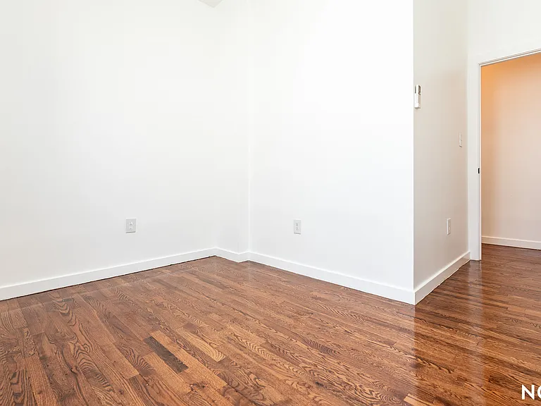 431 Cleveland St #3 — Photo 22