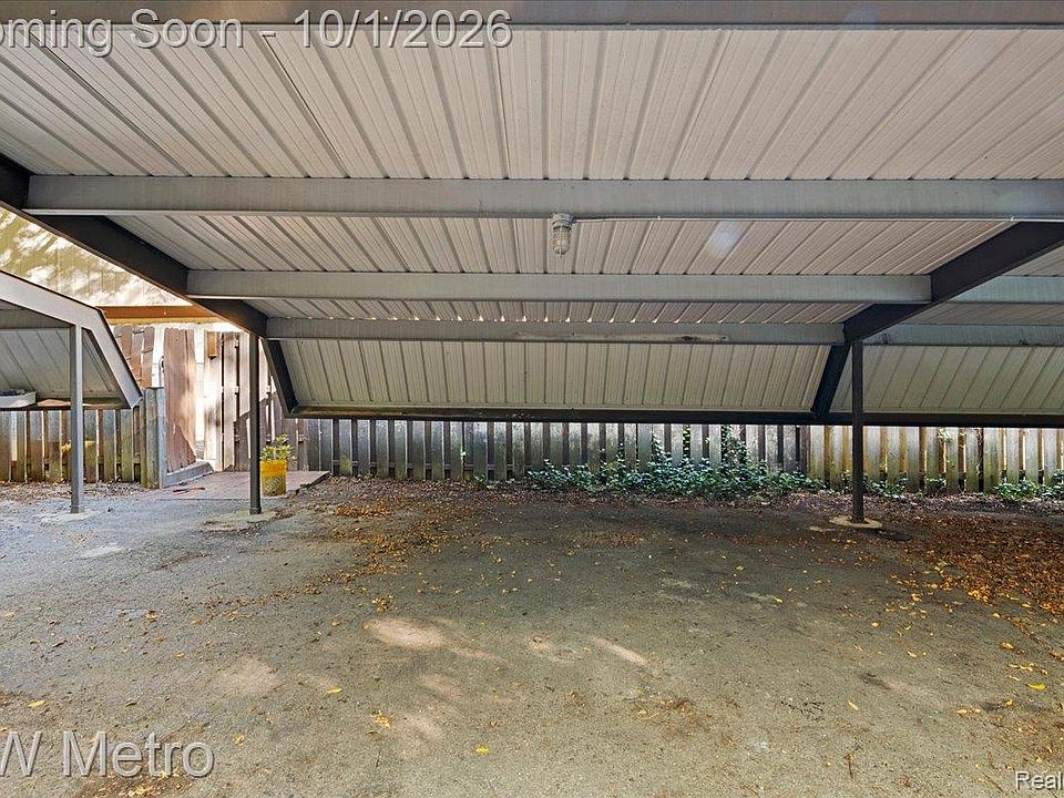 25168 Maplebrooke Dr, photo 26