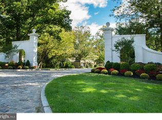 108 Woods Ln, Wayne, PA 19087