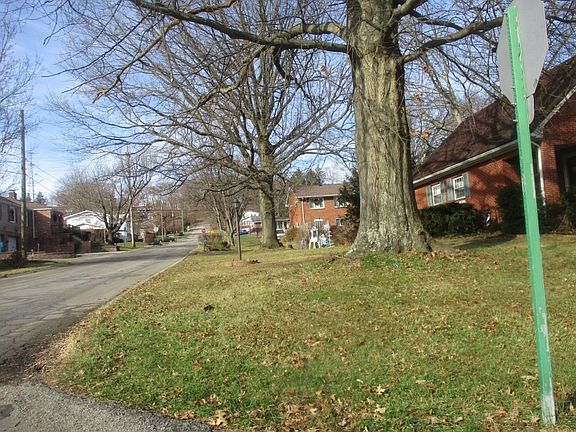 5th image of 602 Burton Ave
