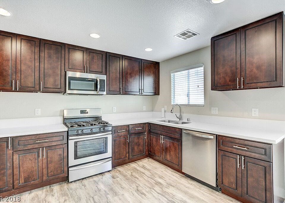 1st image of 986 Coronado Peak Ave