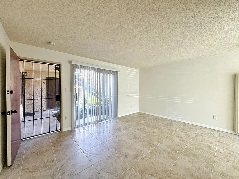 3966 Cleveland Ave #1 — Photo 10