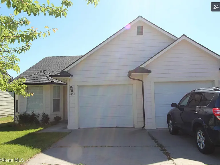 4438 N Sulu St — Photo 2