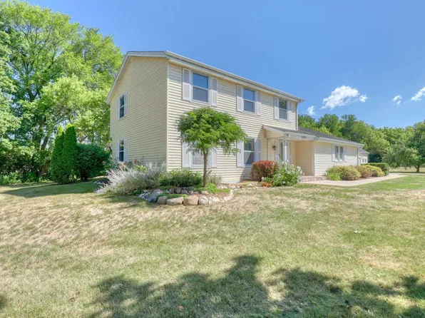 N53W30118 Arrowhead DRIVE, Hartland, WI 53029