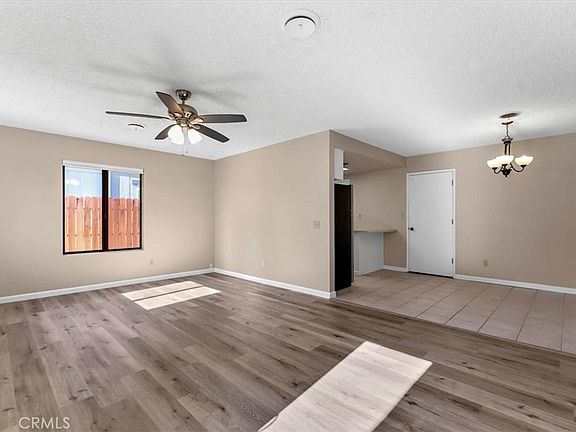 5th image of 2520 Oriole Dr