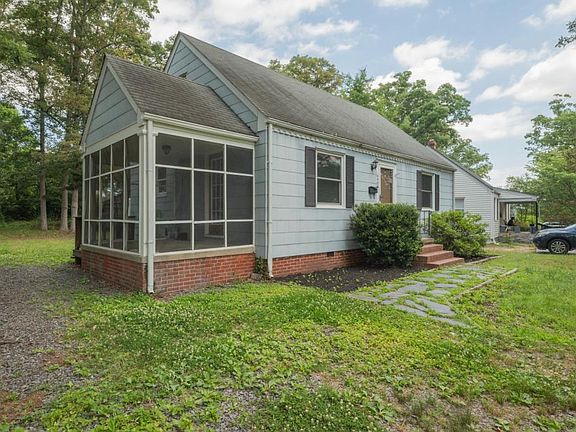 4th image of 6408 Crescent Pkwy