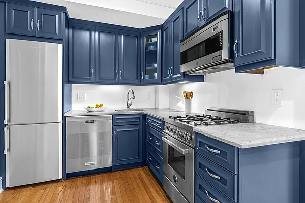 Sold by Corcoran | media 2