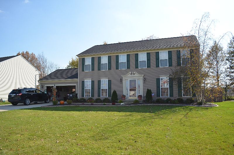 1st image of 34685 Hardwood Dr