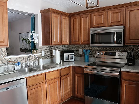 Kitchen with new Stainless Steel appliances