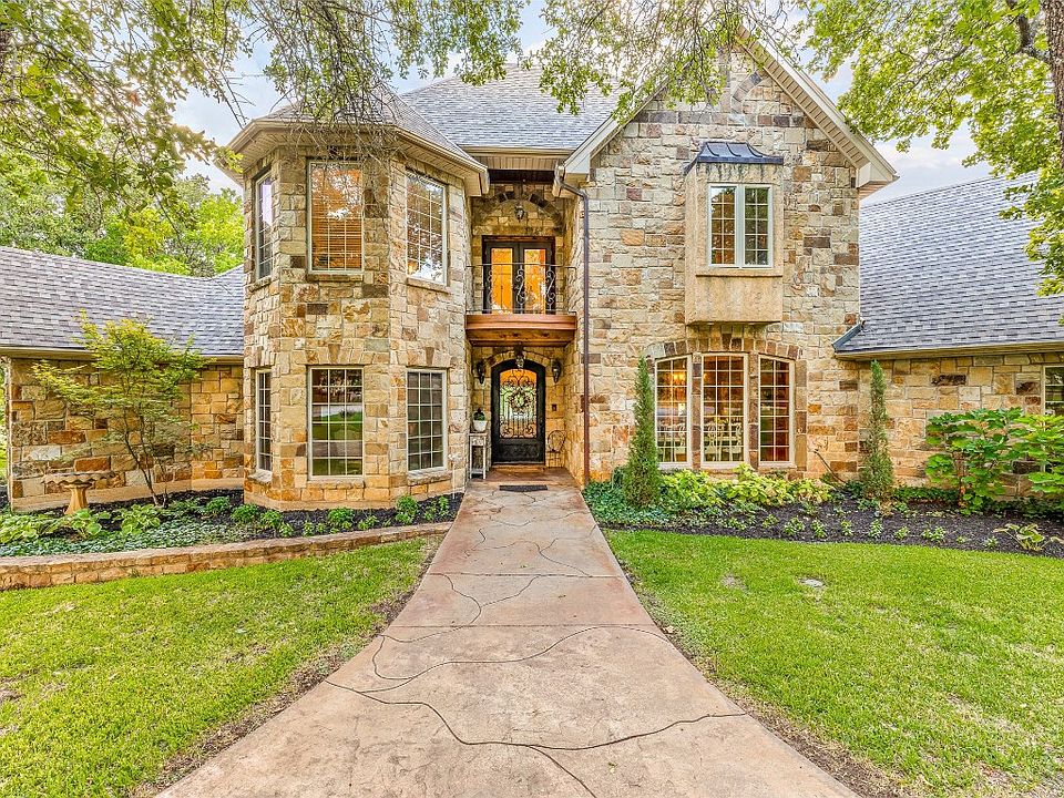 1st image of 450 Timbercreek Cir