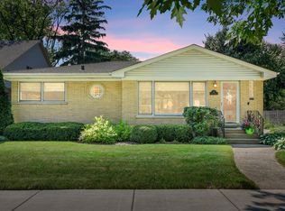 114 S Prindle Ave, Arlington Heights, IL 60004