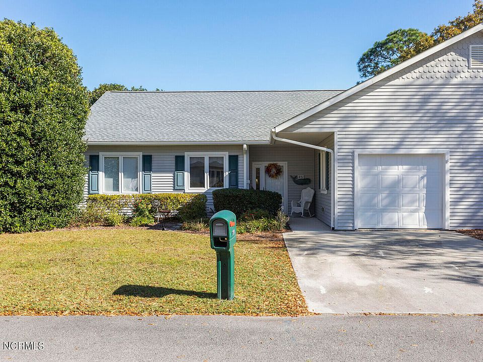 1st image of 271 Bonnet Way SE