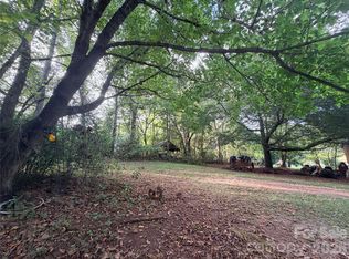 173 & 175 Dix Creek Chapel Rd, Asheville, NC 28806