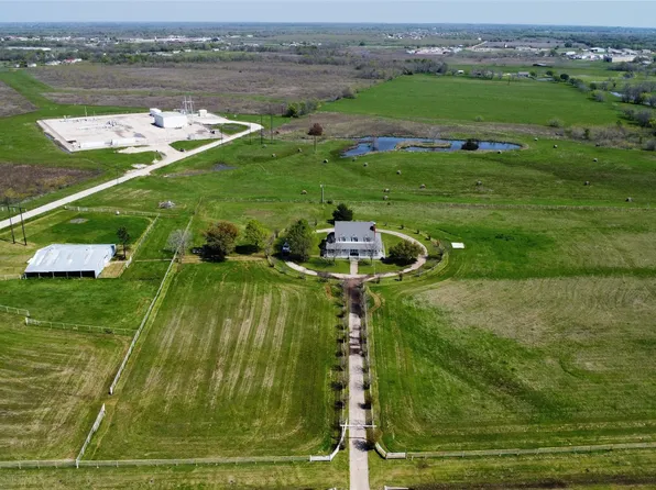 6700 Colquitt Rd, Terrell, TX 75160