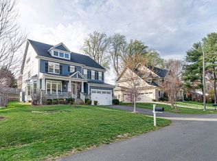 1734 Fairview Ave, Mc Lean, VA 22101