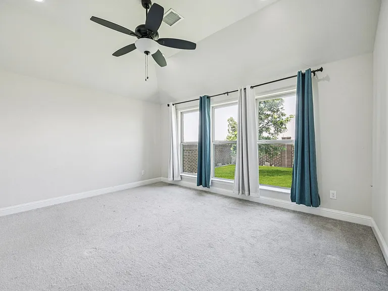 3201 Velma Ln — Photo 18