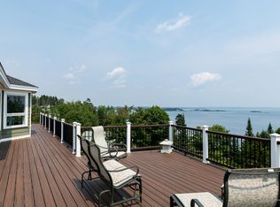 121 Blueberry Ln, Harpswell, ME 04066