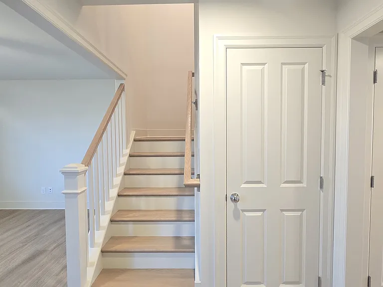 29 Mainland Rd #2 — Photo 6