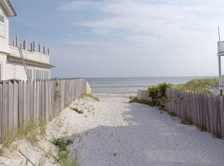 13R Sleepy Hollow Rd, Gloucester, MA 01930