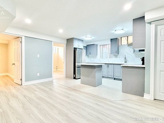 4th image of 3 Falkland Rd #2