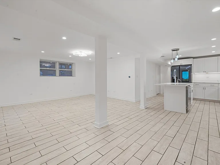 2203 W Giddings St #G — Photo 22