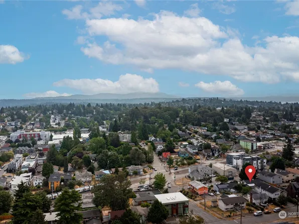 5215 33rd Avenue S, Seattle, WA 98118