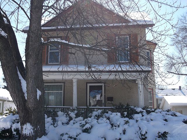 1st image of 219 W Lasalle St