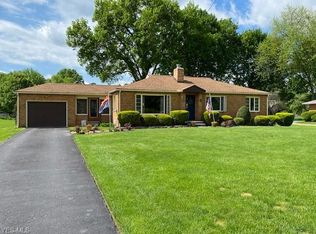 1612 Schneider St NW, North Canton, OH 44720
