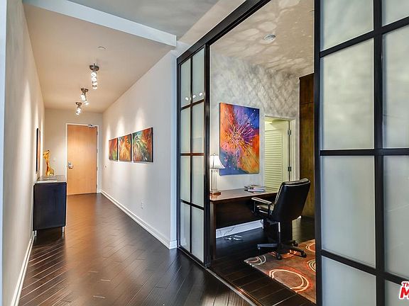 4th image of 801 S Grand Ave APT 1911