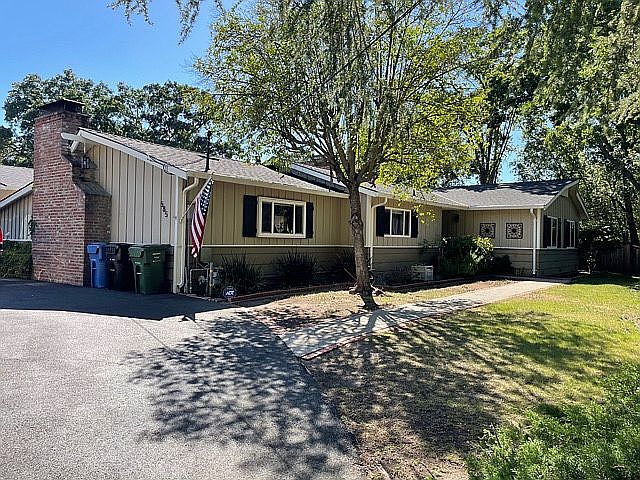 1st image of 585 La Gonda Way