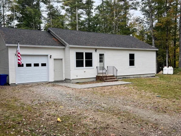 12 Foxridge Court, Waterboro, ME 04061