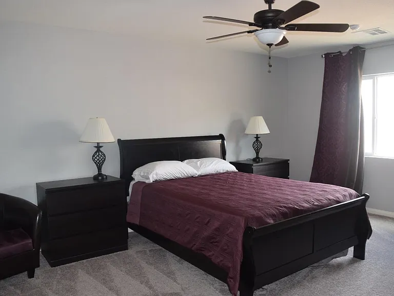 2nd Master with private bath - 1st floor
