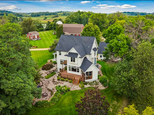 6225 Fairbanks Ave, Webster, MN 55088